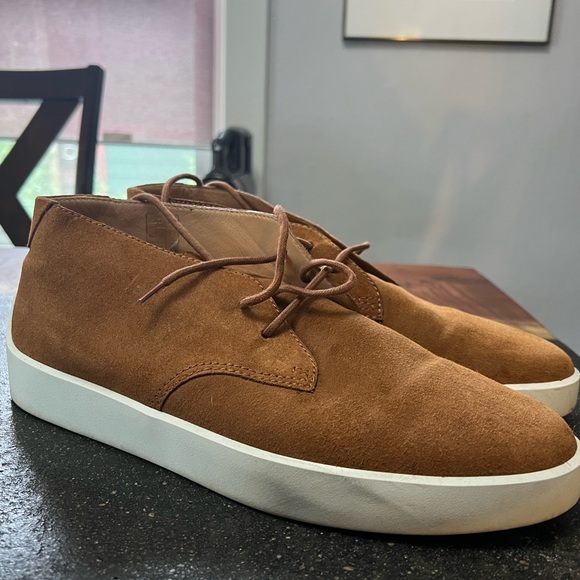 Koio men’s suede chucka boots. Size 44eu 11us. Slightly worn. - Picture 2 of 4